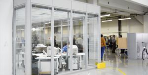 Trennwandsysteme aus Glas in der Industrie nutzen